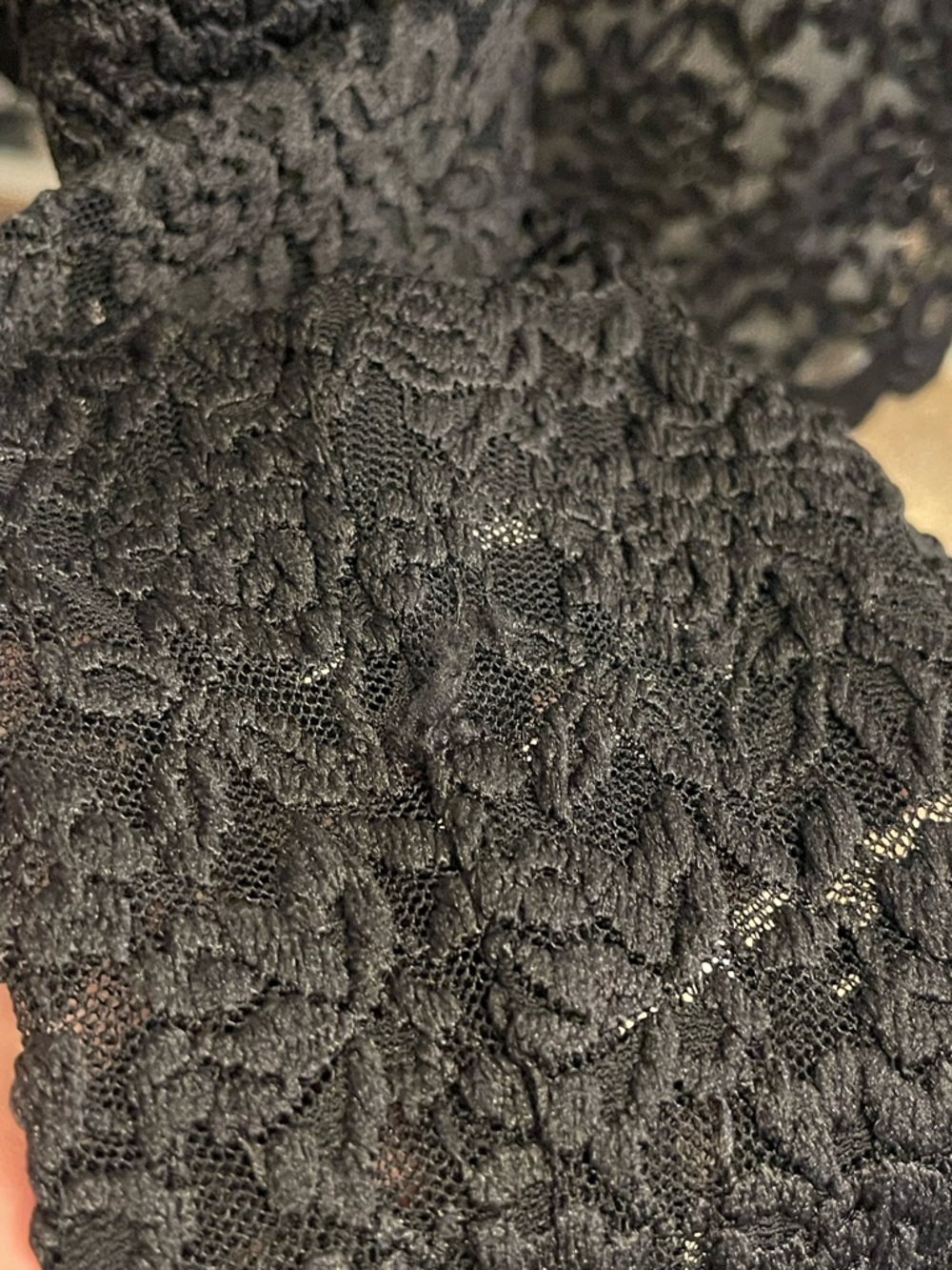 Vintage dressbarn Black Lace Cropped Open-Front Cardigan - Picture 7 of 7